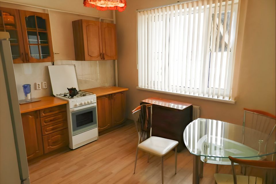 Продаётся 1-комнатная квартира, 55 м²