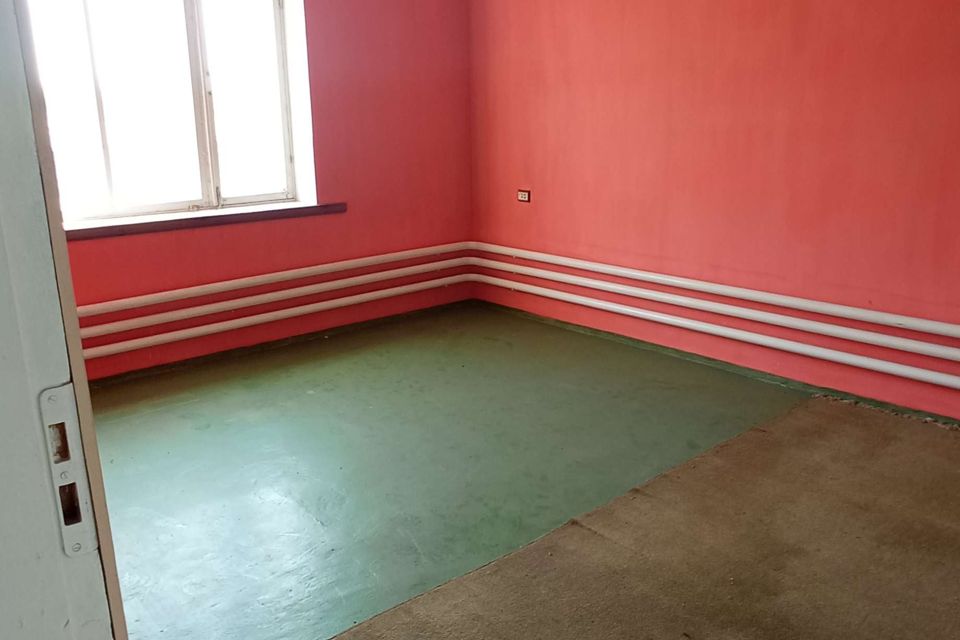 Продаётся 3-этажный дом, 500 м²