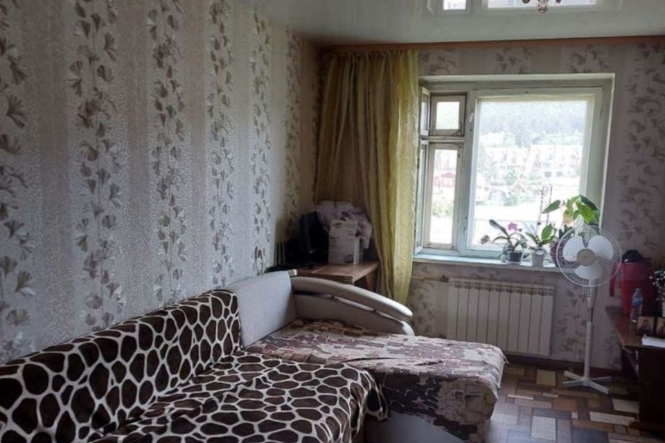 Продаётся 3-комнатная квартира, 61 м²