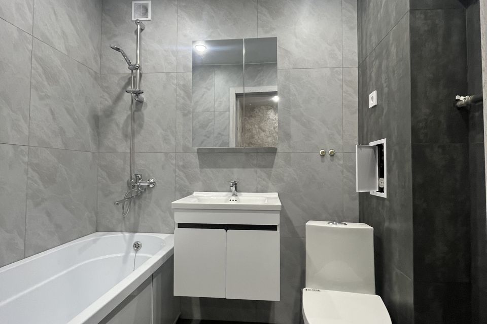 Продаётся 1-комнатная квартира, 37.5 м²