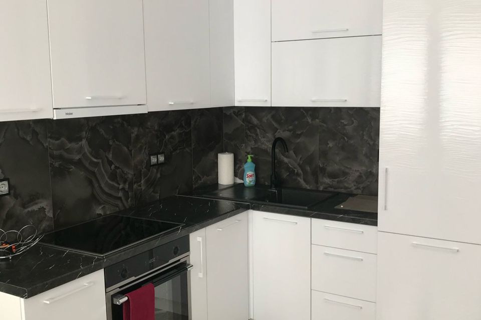 Продаётся 1-комнатная квартира, 44.4 м²