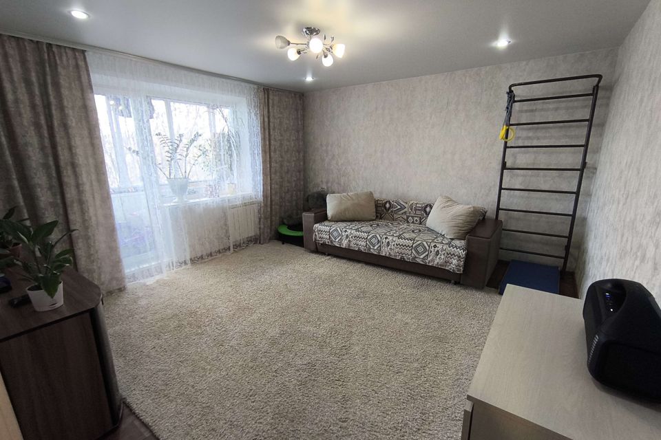 Продаётся 2-комнатная квартира, 51.6 м²
