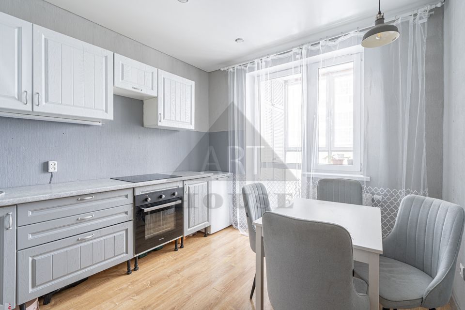 Продаётся 2-комнатная квартира, 52.7 м²