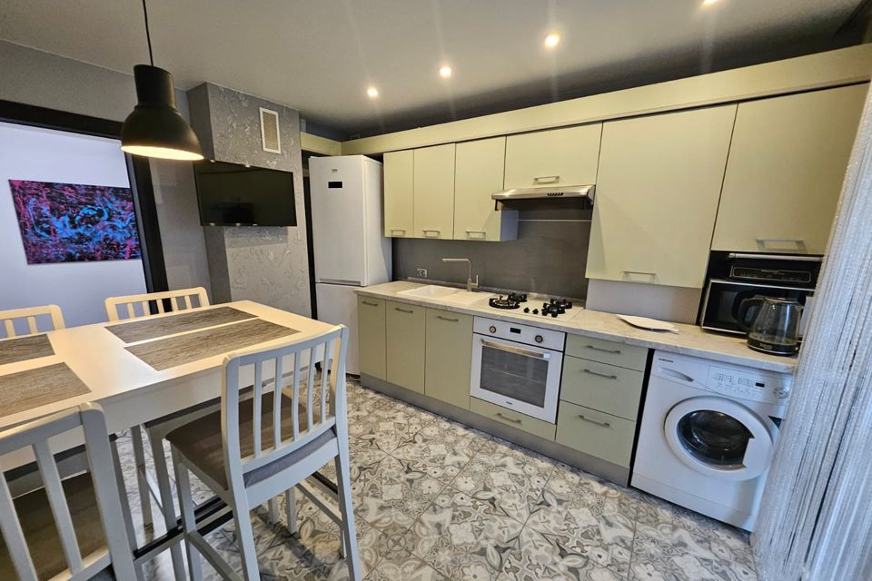 Продаётся 2-комнатная квартира, 62.8 м²