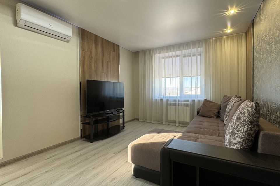 Продаётся 1-комнатная квартира, 40.2 м²