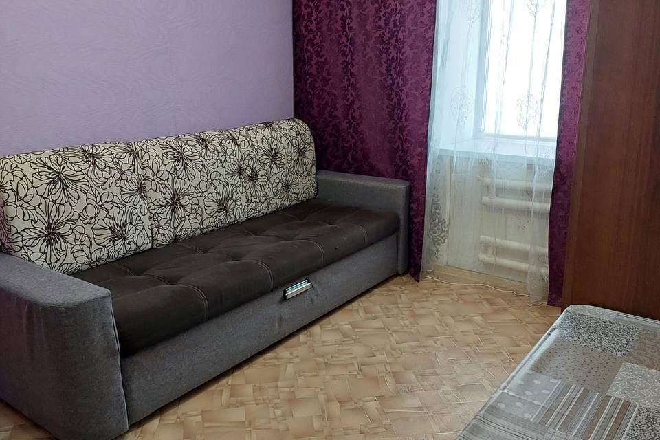 Продаётся комната в 2-комн. квартире, 13 м²