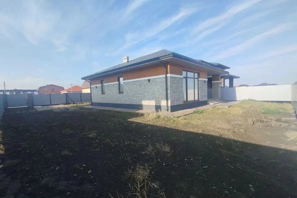 Продаётся 1-этажный дом, 110 м²