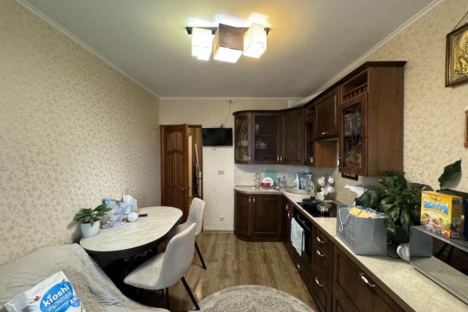 Продаётся 1-комнатная квартира, 42.9 м²