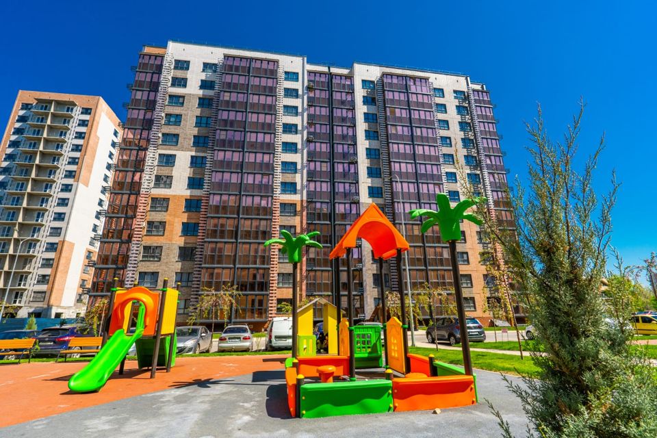 Продаётся 2-комнатная квартира, 64.5 м²