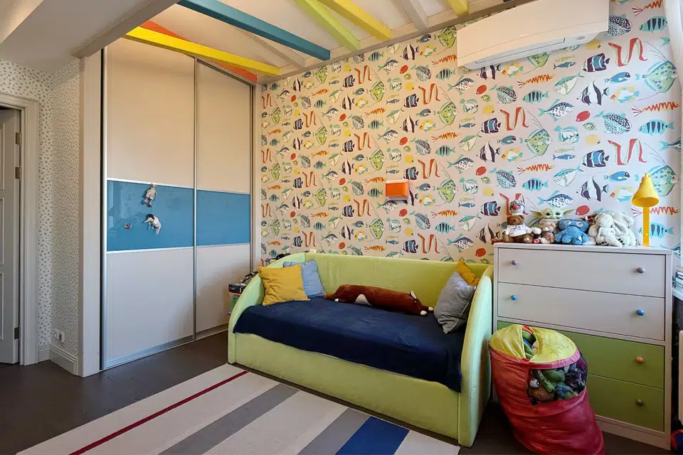 Продаётся 5-комнатная квартира, 195 м²