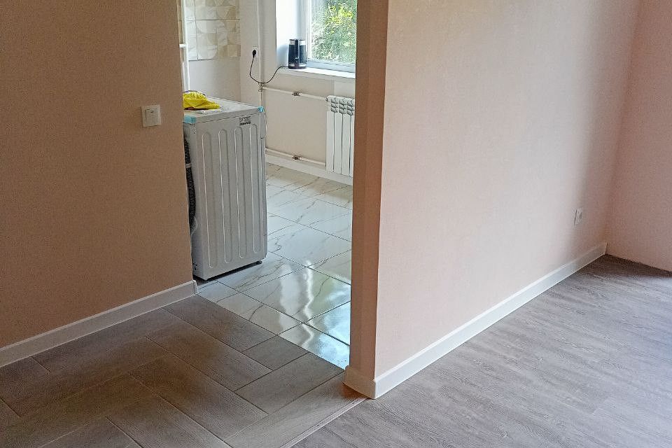Продаётся 2-комнатная квартира, 42.7 м²
