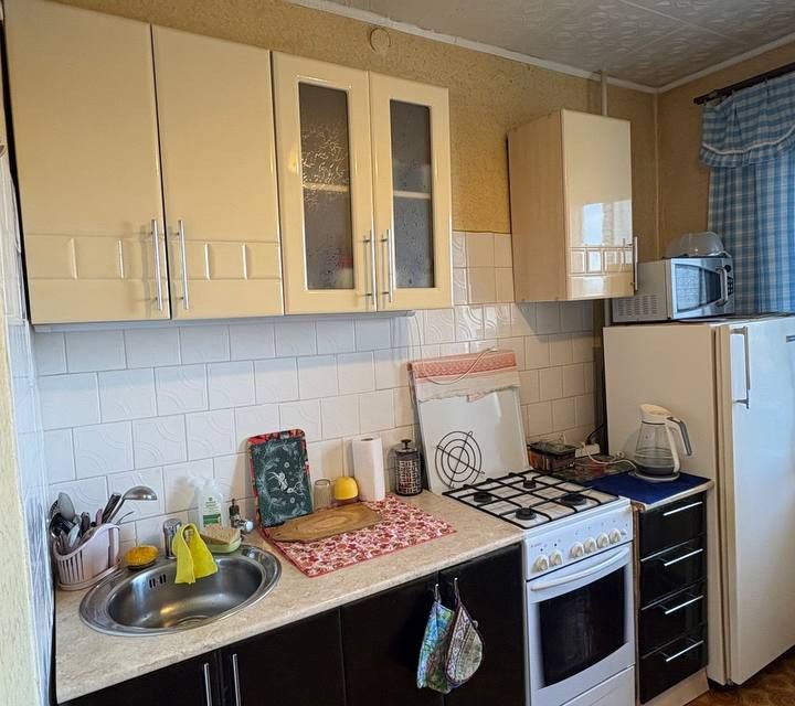 Продаётся 3-комнатная квартира, 62.1 м²