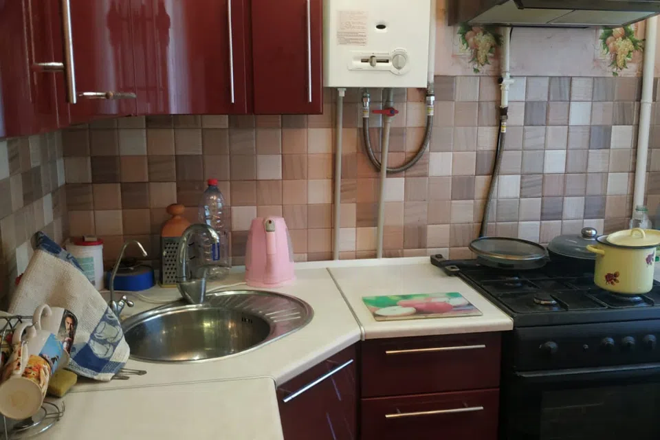 Продаётся 3-комнатная квартира, 56.9 м²