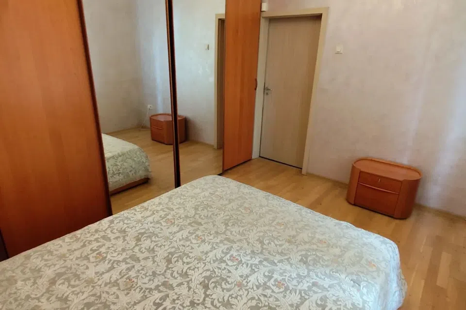 Продаётся 3-этажный дом, 241.7 м²