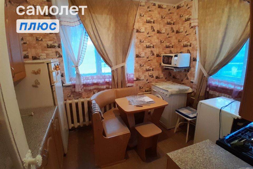 Продаётся 1-комнатная квартира, 37.9 м²