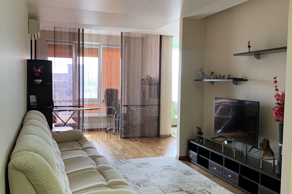 Продаётся 3-комнатная квартира, 109.2 м²