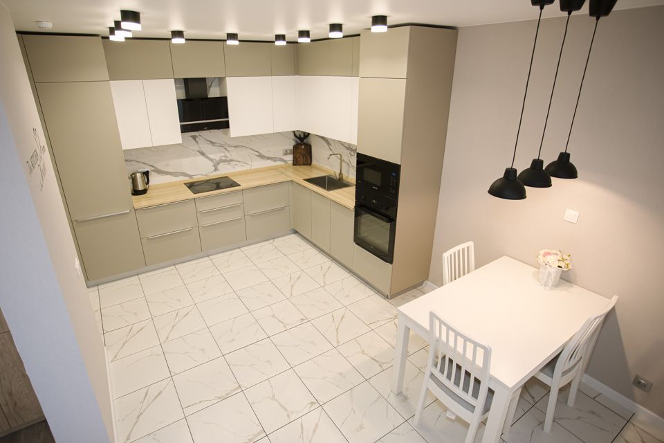 Продаётся 3-комнатная квартира, 83 м²