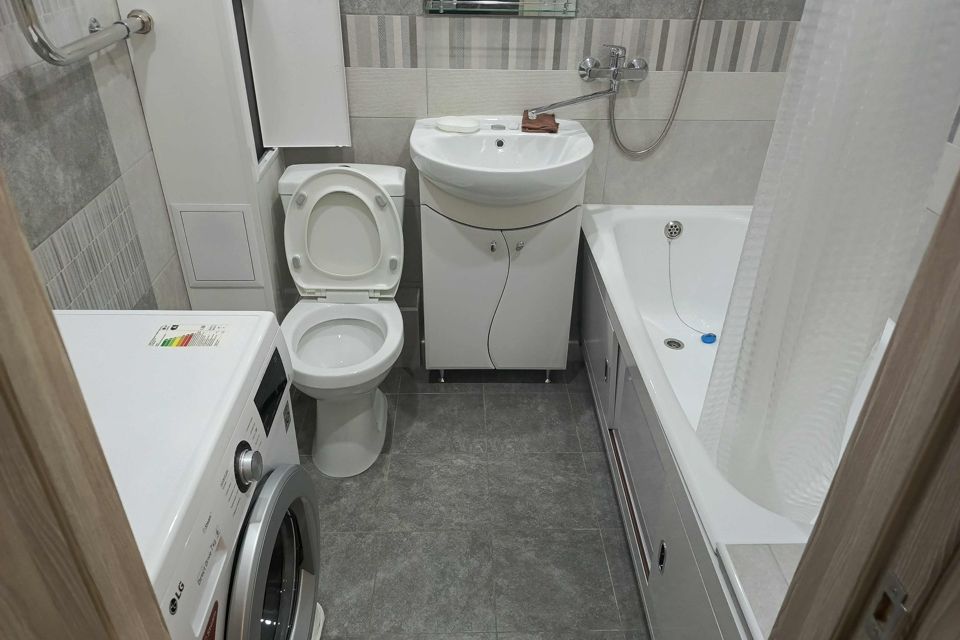 Сдаётся 1-комнатная квартира, 38 м²