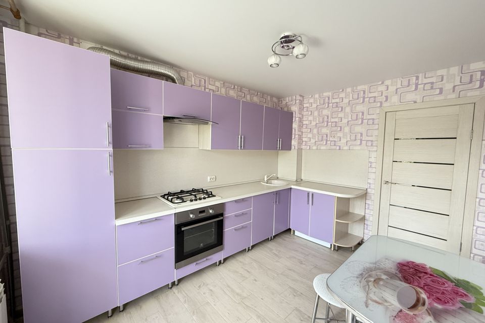 Продаётся 1-комнатная квартира, 37.3 м²