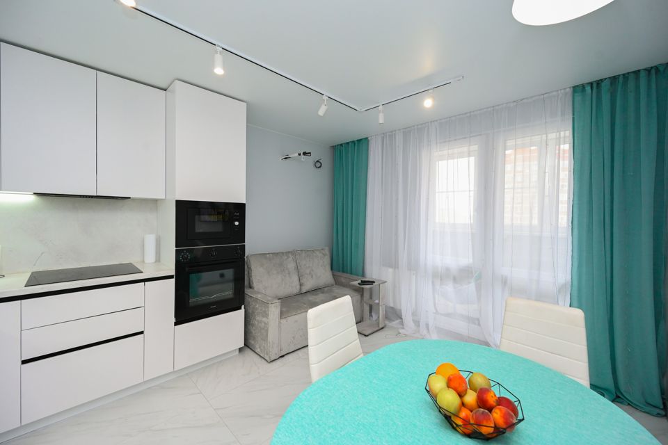 Продаётся 3-комнатная квартира, 81.8 м²