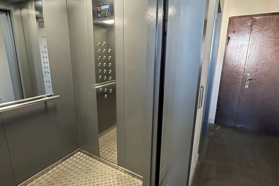 Продаётся 2-комнатная квартира, 58.9 м²