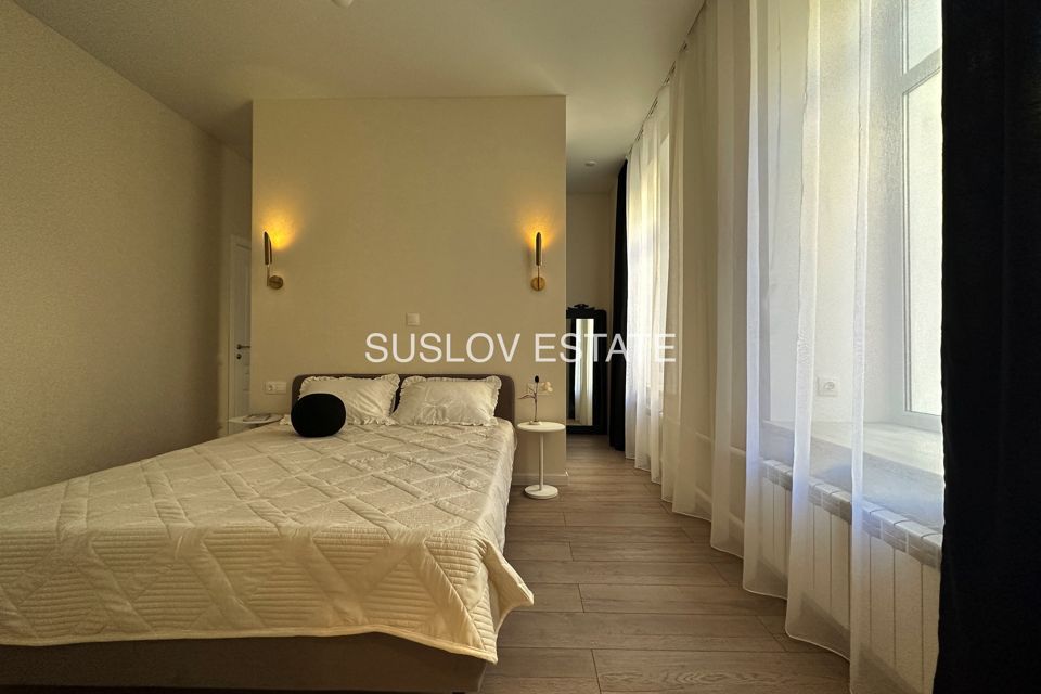 Продаётся 3-комнатная квартира, 90.2 м²