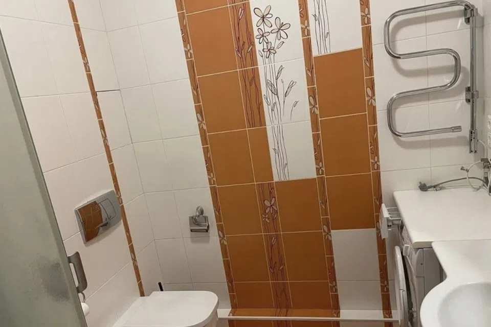 Продаётся 4-комнатная квартира, 124.9 м²