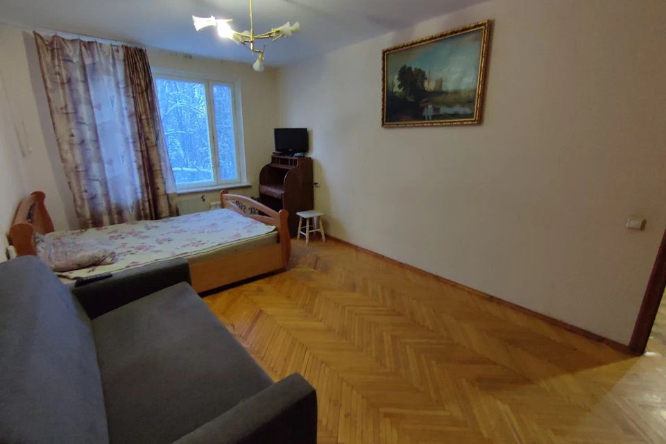 Продаётся 1-комнатная квартира, 33 м²