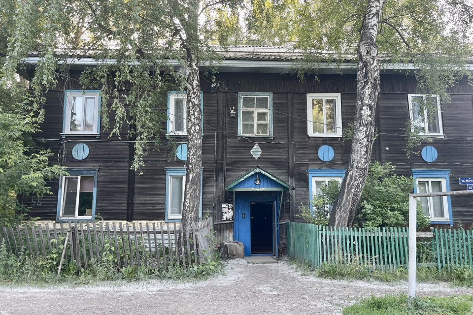Продаётся 3-комнатная квартира, 49.8 м²