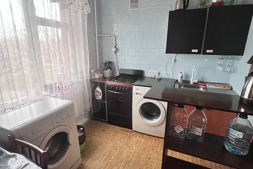 Продаётся 1-комнатная квартира, 32 м²