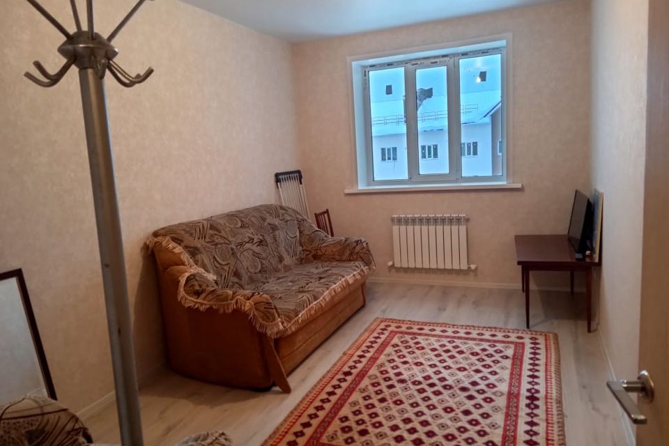 Продаётся 1-комнатная квартира, 35.3 м²