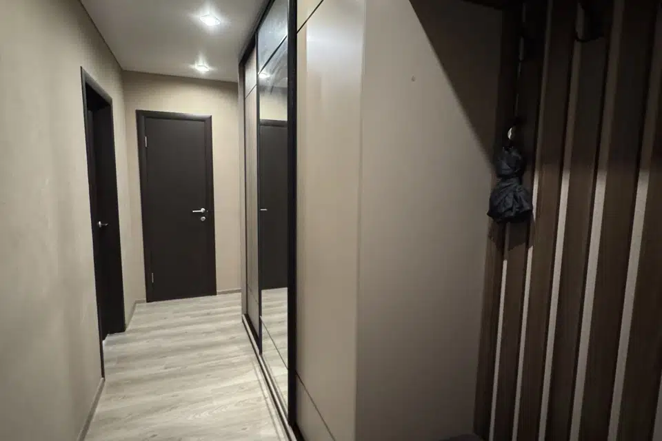 Продаётся 2-комнатная квартира, 57 м²