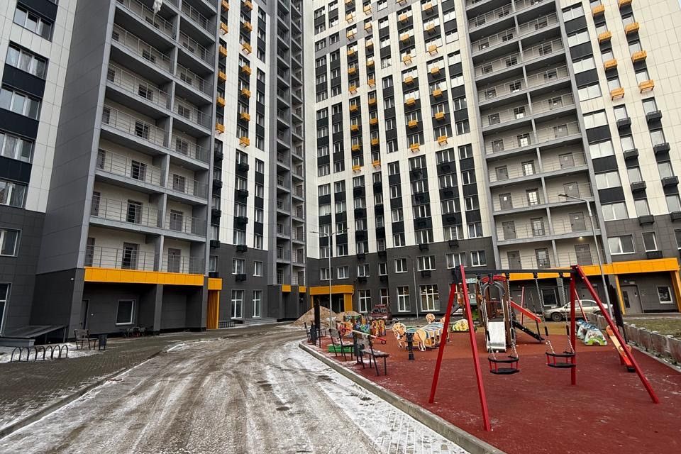 Продаётся 2-комнатная квартира, 57.5 м²