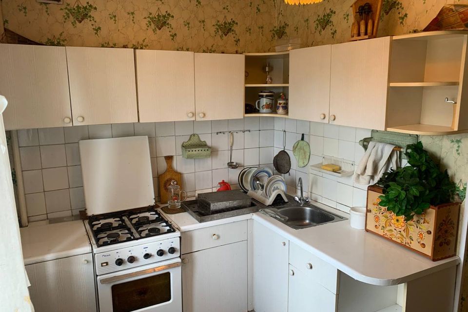 Продаётся 3-комнатная квартира, 60.2 м²