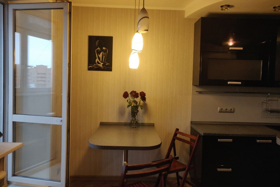 Продаётся 2-комнатная квартира, 64.3 м²