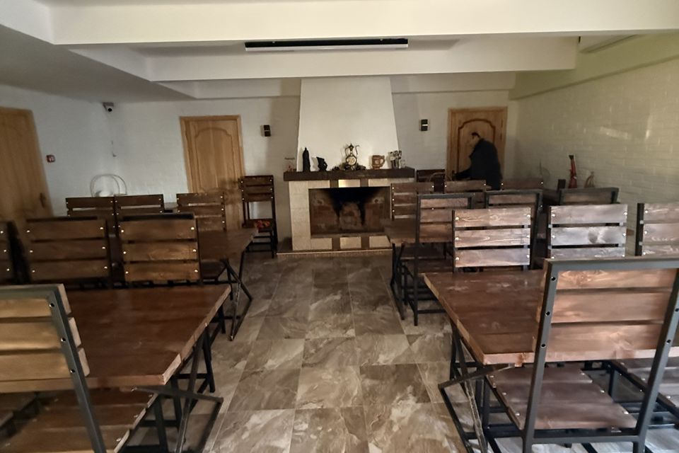 Продаётся 3-этажный дом, 245 м²