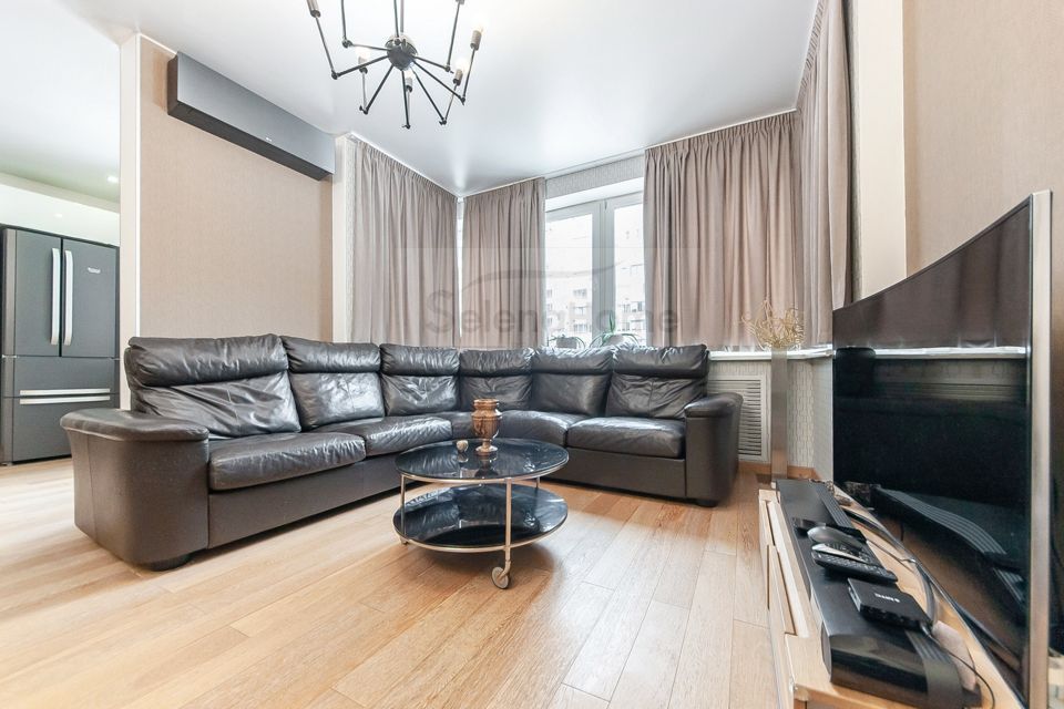 Продаётся 3-комнатная квартира, 95 м²
