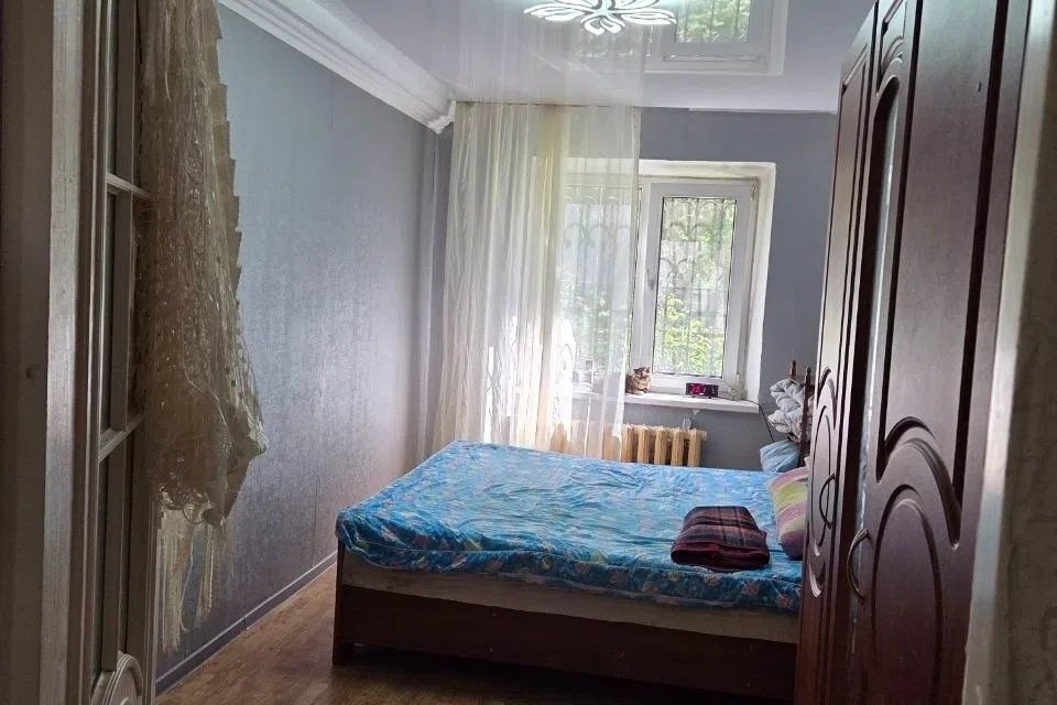 Продаётся 3-комнатная квартира, 52.9 м²