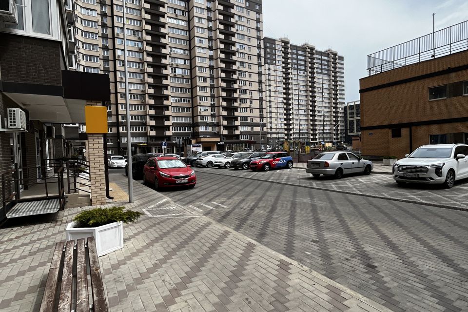 Продаётся 1-комнатная квартира, 43.12 м²