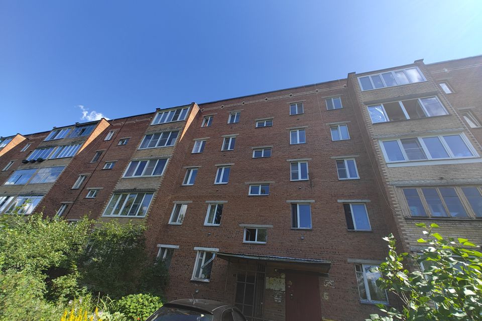 Продаётся 3-комнатная квартира, 61.4 м²