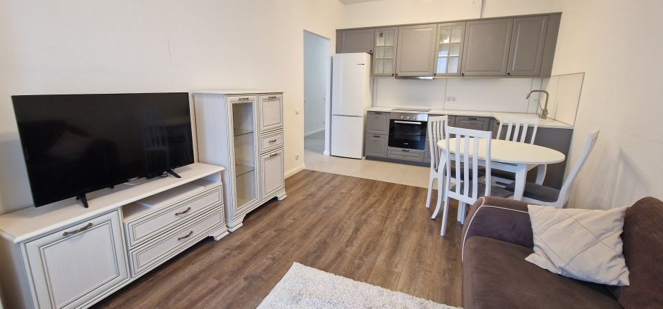 Продаётся 2-комнатная квартира, 70 м²
