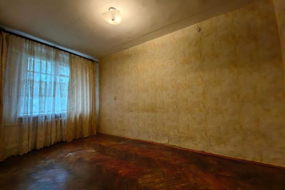 Продаётся 3-комнатная квартира, 55 м²