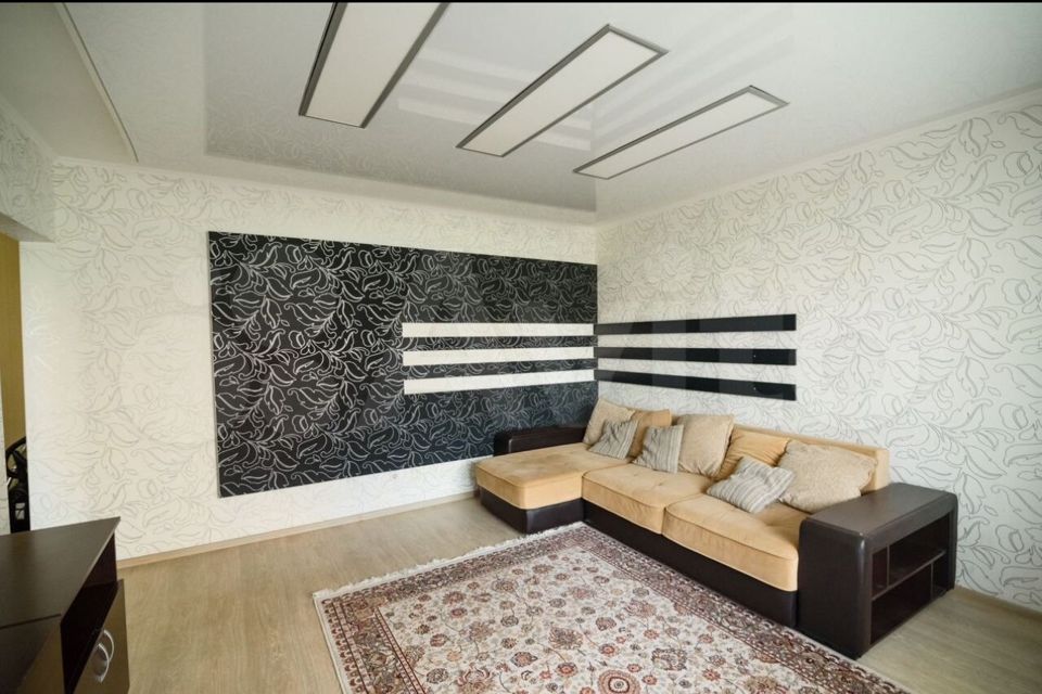 Продаётся 3-комнатная квартира, 77 м²