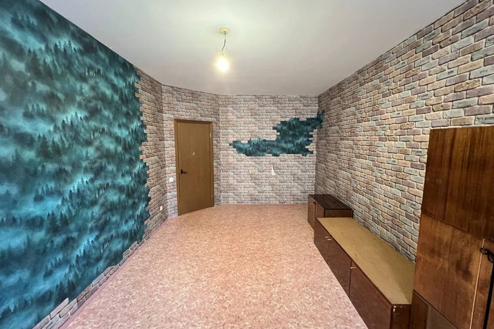 Продаётся 3-комнатная квартира, 93.3 м²