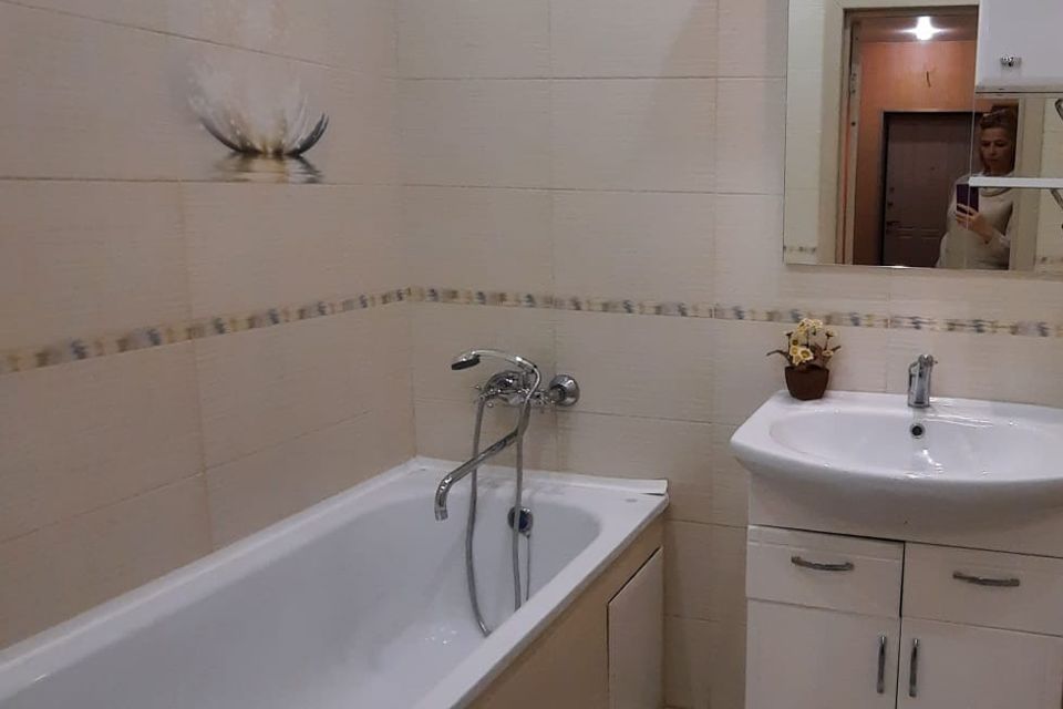 Продаётся 1-комнатная квартира, 40.15 м²