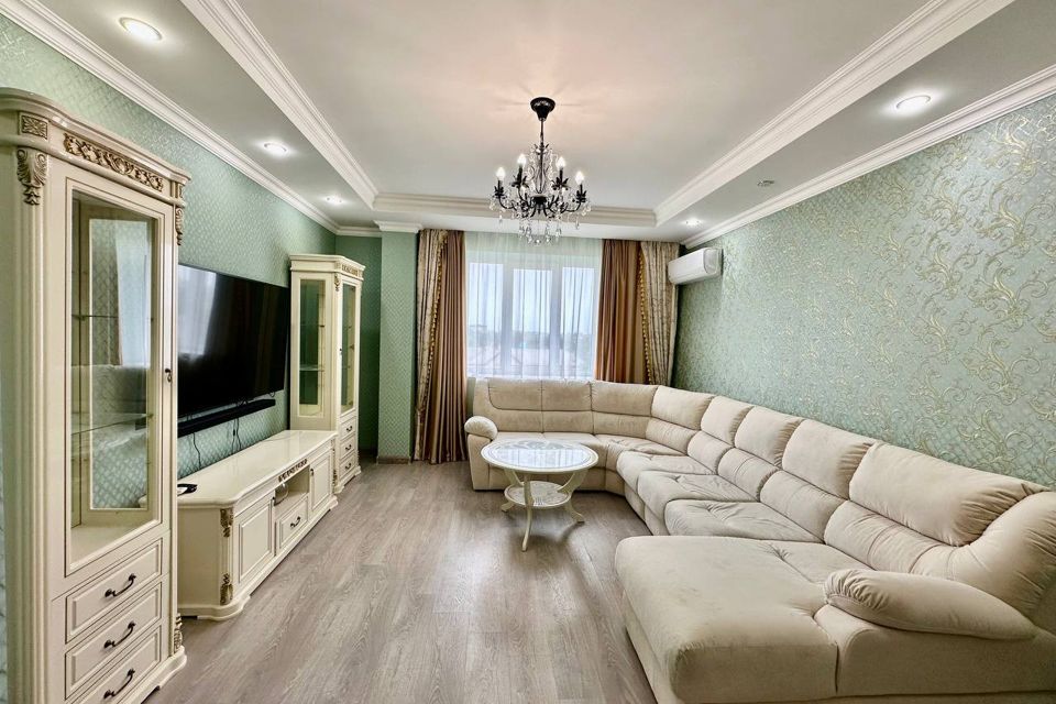 Продаётся 3-комнатная квартира, 105 м²