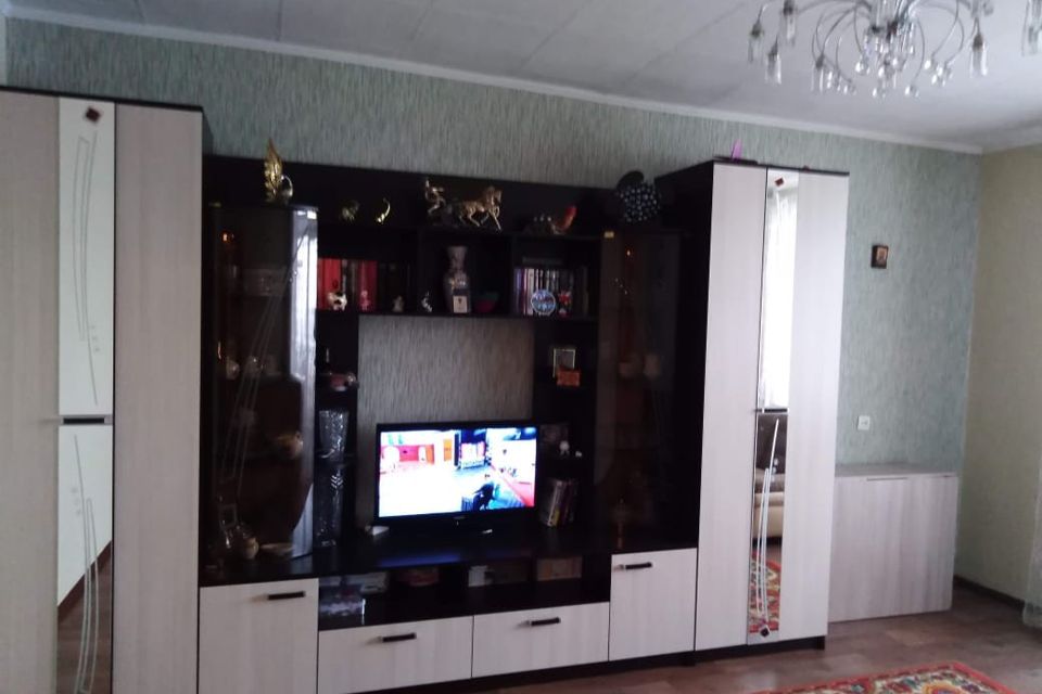 Продаётся 3-комнатная квартира, 65 м²