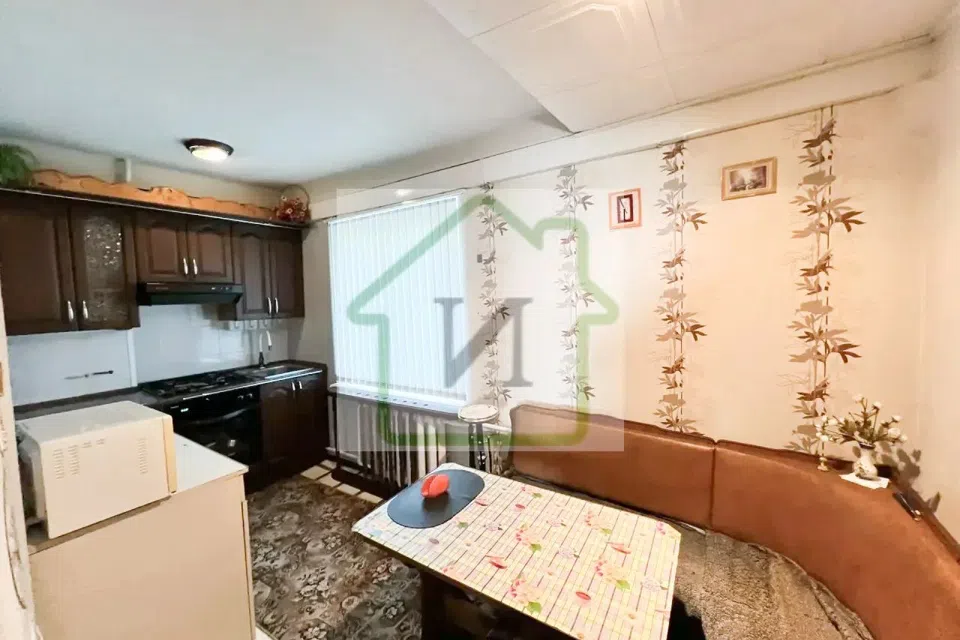 Продаётся 3-комнатная квартира, 67.7 м²