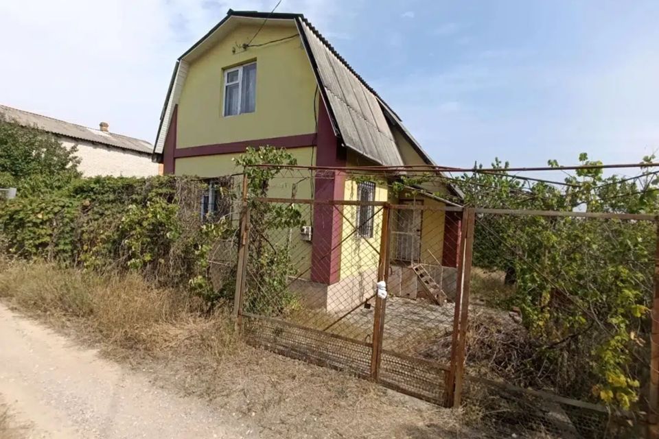 Продаётся 2-этажный дом, 60 м²