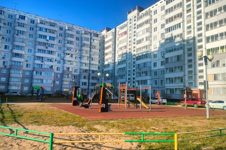 Продаётся 2-комнатная квартира, 55.5 м²